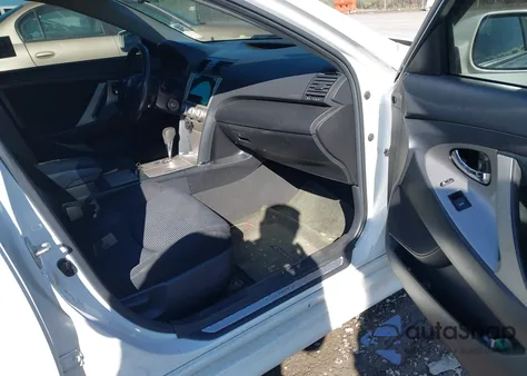 2011 Toyota Camry Se/Le/Xle из США, поврежденный, VIN 4T1BF3EK5BU588911